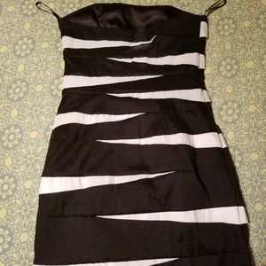 Cache Dresses - Cache Strapless Black and White Mini 2/4 Cache Dresses - Cache Strapless Black and White Mini 2/4